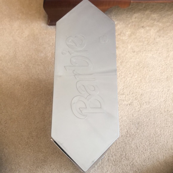 Barbie Millenium Princess - Picture 11 of 15